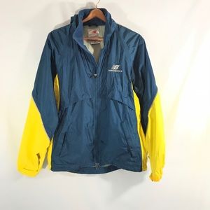 Men’s new balance Light rain jacket blue & yellow